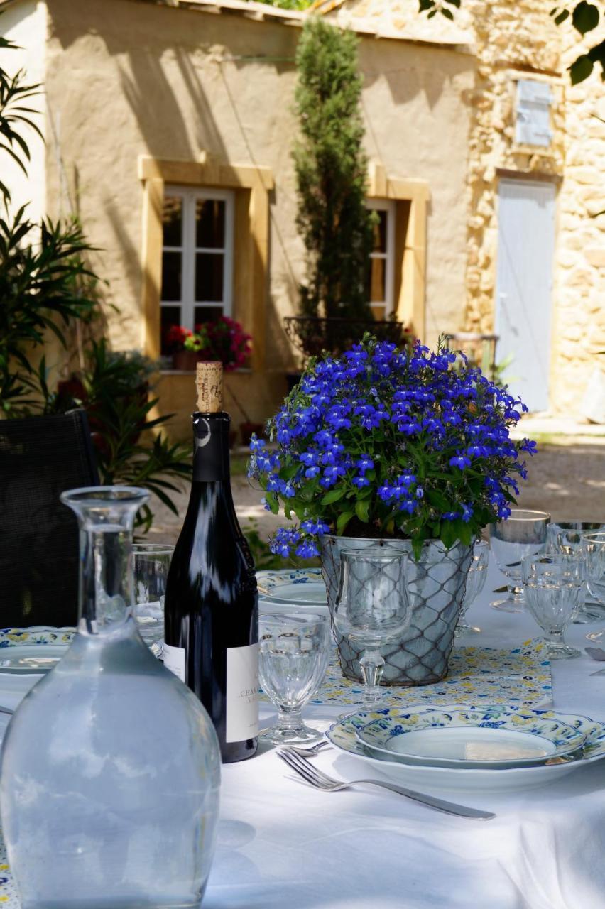 Mas Du Clos De L'Escarrat Jonquieres  Екстериор снимка